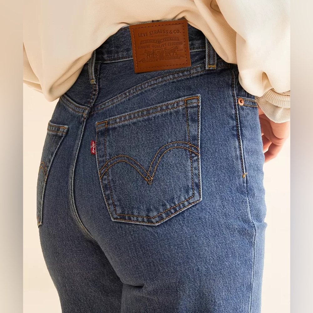 Levi's | Premium Ribcage Wide Leg Jean